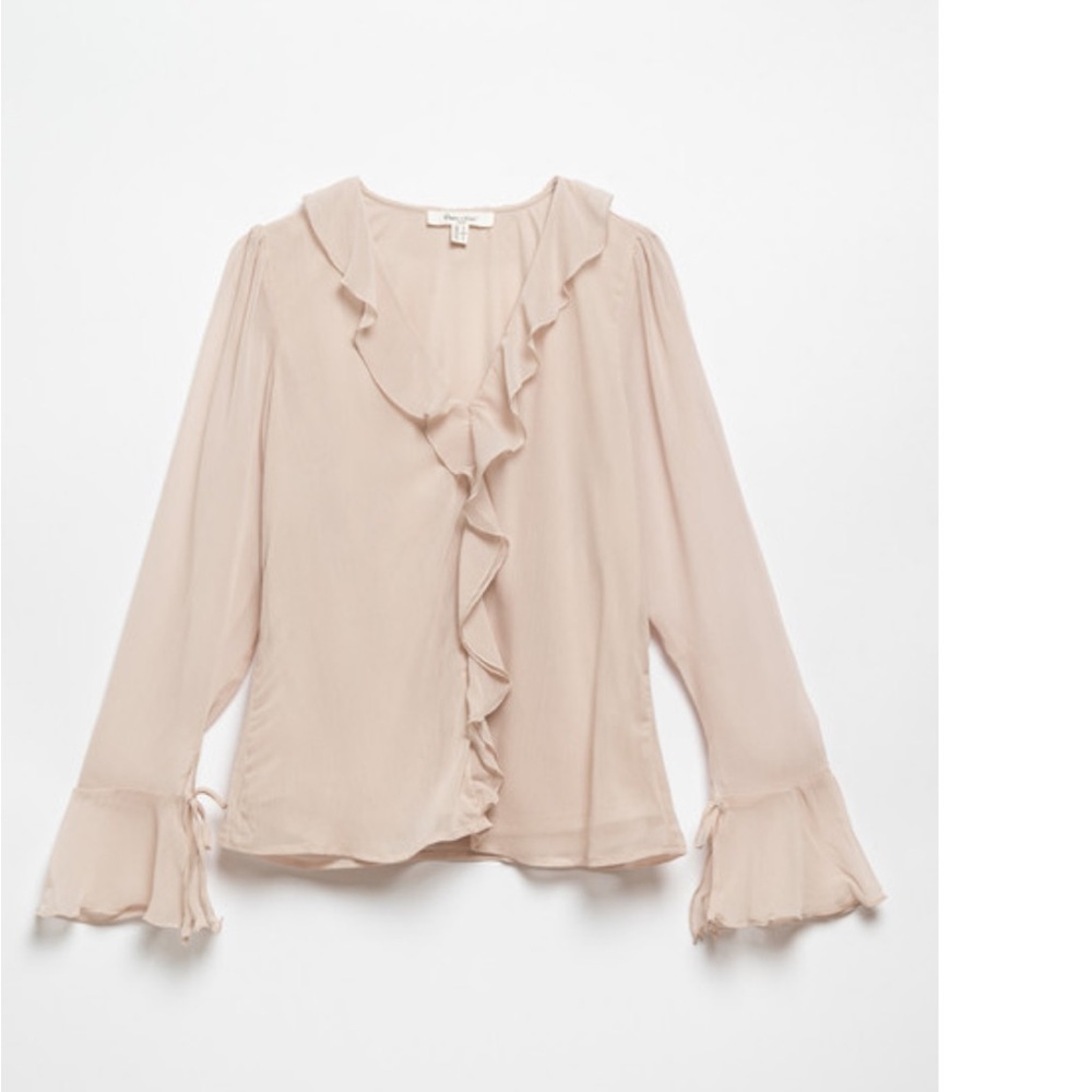 Chic Cream Ruffle Blouse